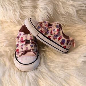 Converse Girl Low-Top Pink Sneakers Frozen Treats Print Pattern